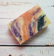 Load image into Gallery viewer, Twilight (Seasonal Limited Edition) - The Naked Soaps Co

