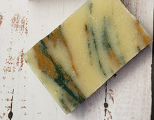 Load image into Gallery viewer, Lemongrass &amp; Mint - The Naked Soaps Co
